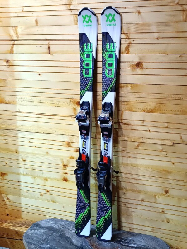 LYŽE VOLKL CODE 7.4 135CM